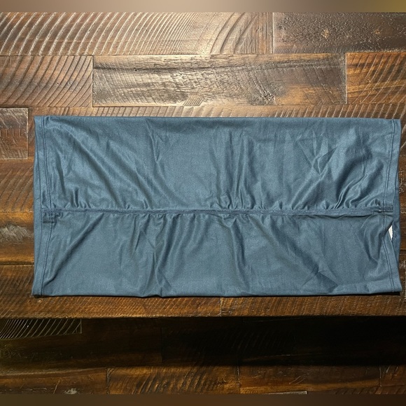 Nike Unisex-Adult Just Do It Running Neck Gaiter Wrap with Dri-Fit Techn… - Picture 3 of 3